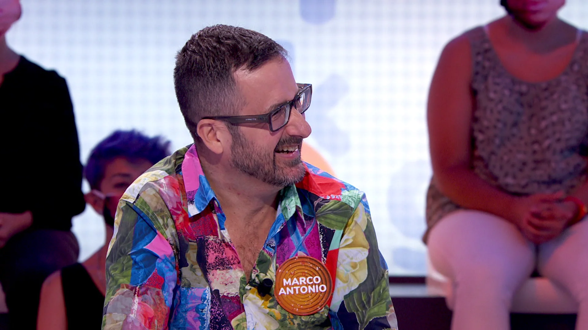 Marco Antonio eclipsa con su nueva camisa en ‘Pasapalabra’ El concursante ha lucido una de sus camisas más llamativas para celebrar los 24 aciertos.