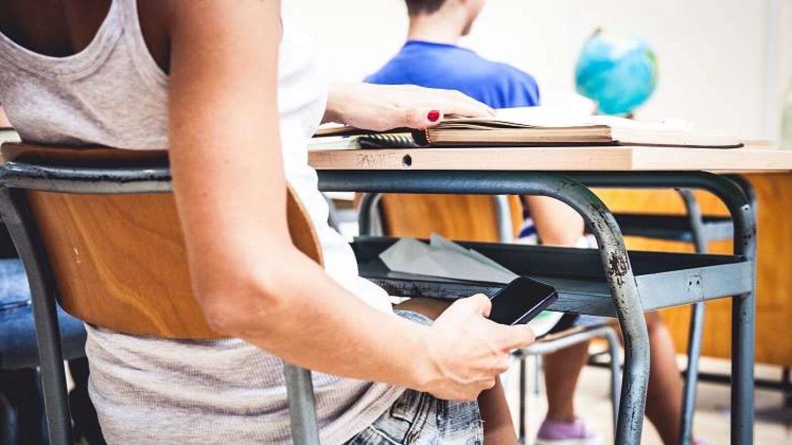 Copiar al alumno de al lado en un examen universitario ya no será sancionable 