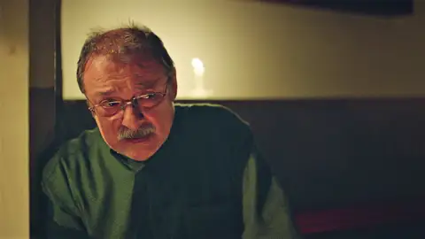 Safiye y Memduh se desahogan compartiendo su dolor más profundo Mejores momentos | Capítulo 16