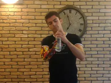 David, creador de prótesis de Lego David, creador de prótesis de Lego