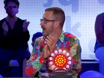 ¡De casualidad! Marco Antonio se la juega y acierta a la primera en ‘La Pista’ ¡De casualidad! Marco Antonio se la juega y acierta a la primera en ‘La Pista’