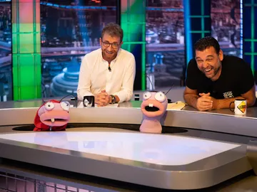 Hovik Keuchkerian juega a destapar el pasado oscuro de los colaboradores de ‘El Hormiguero 3.0’ Hovik Keuchkerian juega a destapar el pasado oscuro de los colaboradores de ‘El Hormiguero 3.0’