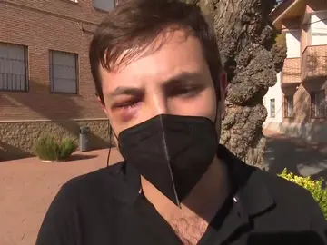 Varias personas agreden a un joven en las fiestas de Velada, Toledo: "Pierdes aceite, eres un maricón" Varias personas agreden a un joven en las fiestas de Velada, Toledo: "Pierdes aceite, eres un maricón"