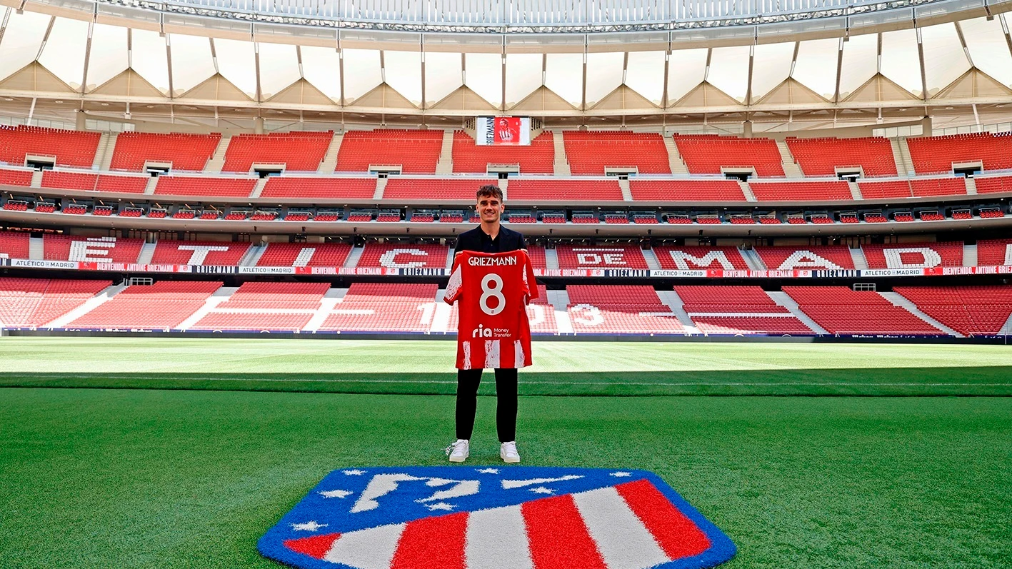 Griezmann en su presentación con el Atlético Griezmann en su presentación con el Atlético