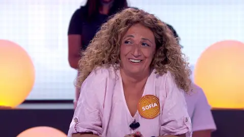 Roberto Leal bromea con Sofía y Marco Antonio: “Esto ya es casi un matrimonio” Sofía y Marco Antonio acumulan ya 14 empates en ‘Pasapalabra’.