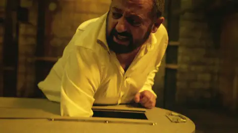 “¿Me estáis pidiendo que profane a un muerto?”: La vida de Mariano depende de Franco “¿Me estáis pidiendo que profane a un muerto?”: La vida de Mariano depende de Franco