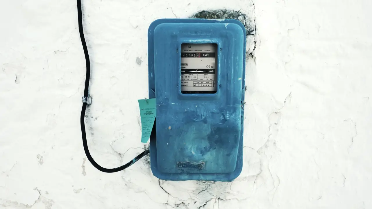 Cómo saber el consumo de luz de casa en tiempo real Cómo saber el consumo de luz de casa en tiempo real