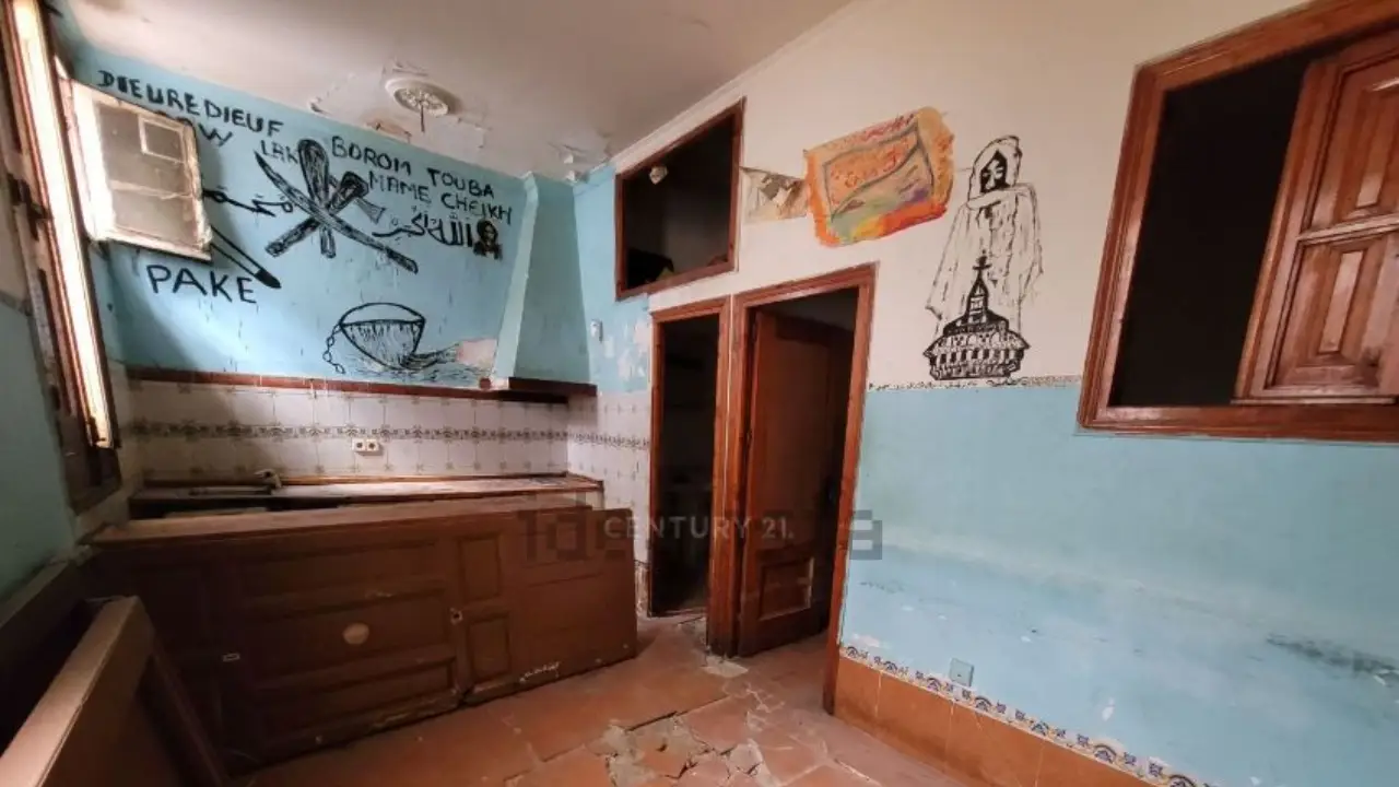 Anuncio de Idealista: Piso en venta en Lavapiés-Embajadores Anuncio de Idealista: Piso en venta en Lavapiés-Embajadores
