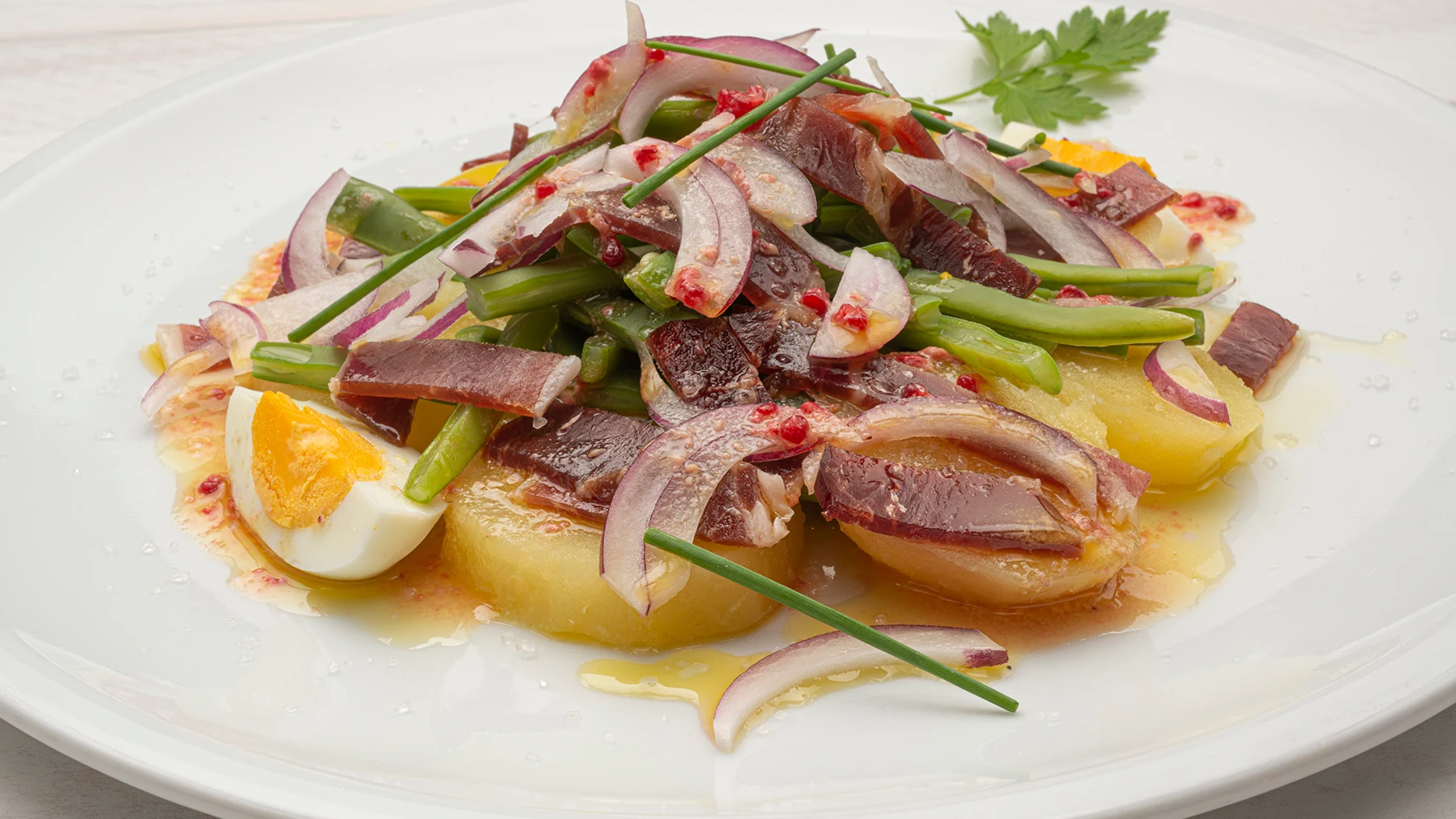 Receta de judías verdes y patatas, de Karlos Arguiñano: "Barata y muy saludable" Receta de judías verdes y patatas, de Karlos Arguiñano: "Barata y muy saludable"