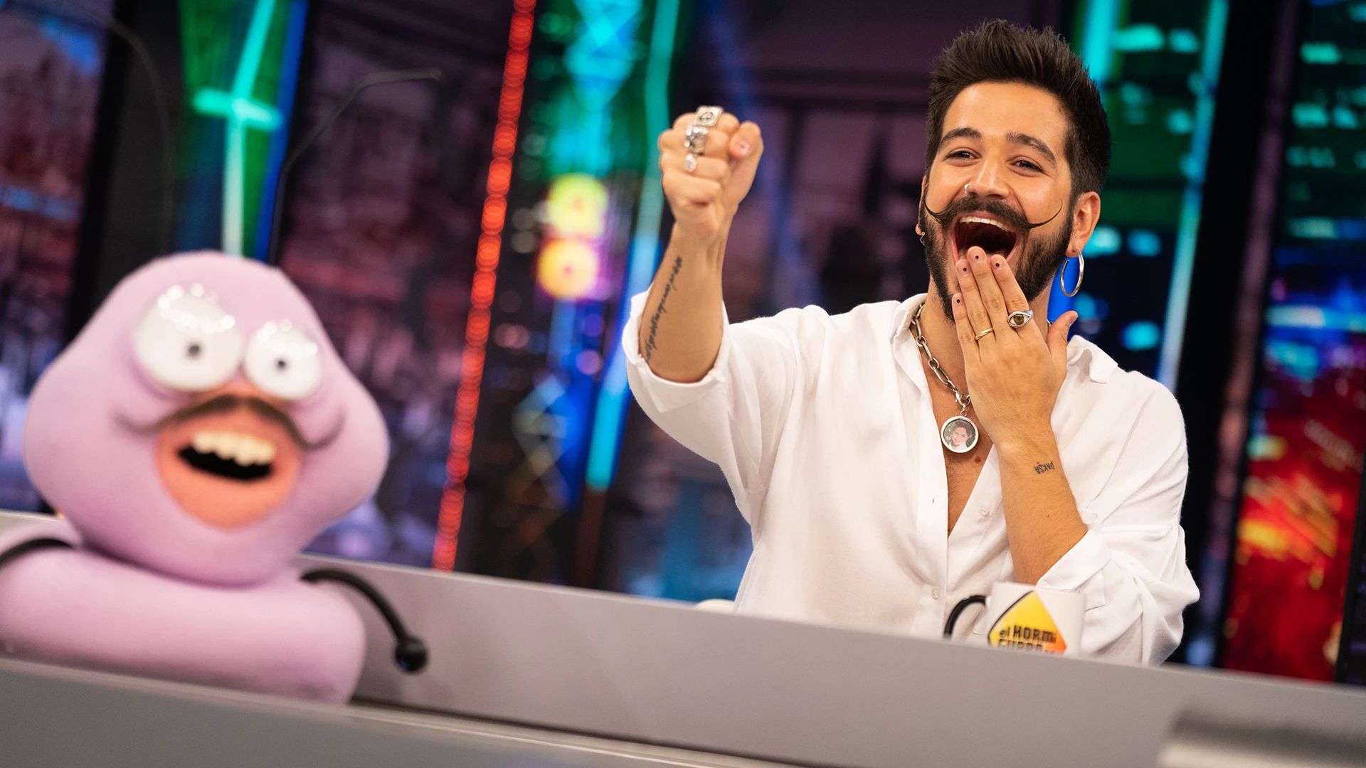 Camilo se enfrenta a 'Piedra, papel o tijera' contra Maluma, Daddy Yankee y Shakira