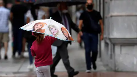 Estas son las ocho comunidades que activan el aviso amarillo por lluvias y tormentas este martes Estas son las ocho comunidades que activan el aviso amarillo por lluvias y tormentas este martes