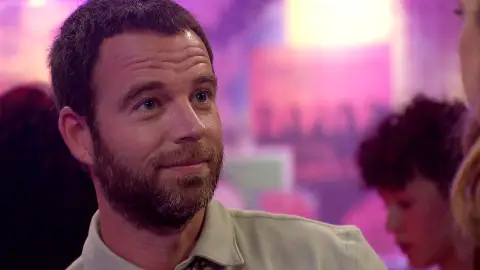 Fran, a Coral: “Una vida acomodada si no estás enamorada puede ser un auténtico martirio”