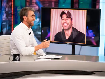 Enrique Iglesias confirma las anécdotas más locas que ha contado Tamara Falcó en 'El Hormiguero 3.0' Enrique Iglesias confirma las anécdotas más locas que ha contado Tamara Falcó en 'El Hormiguero 3.0'
