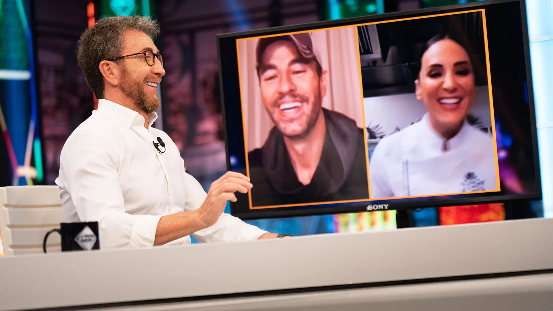 Tamara Falcó sorprende a su hermano en 'El Hormiguero 3.0': "Enrique siempre aparece, es un ángel de la guarda" Tamara Falcó sorprende a su hermano en 'El Hormiguero 3.0': "Enrique siempre aparece, es un ángel de la guarda"