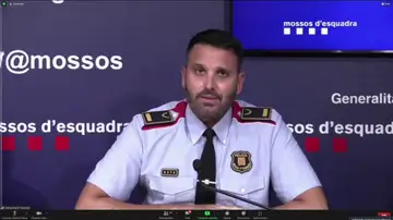 Los Mossos sobre la posible planificación del parricida de Barcelona: "En ningún momento hemos descartado ninguna hipótesis" Los Mossos sobre la posible planificación del parricida de Barcelona: "En ningún momento hemos descartado ninguna hipótesis"