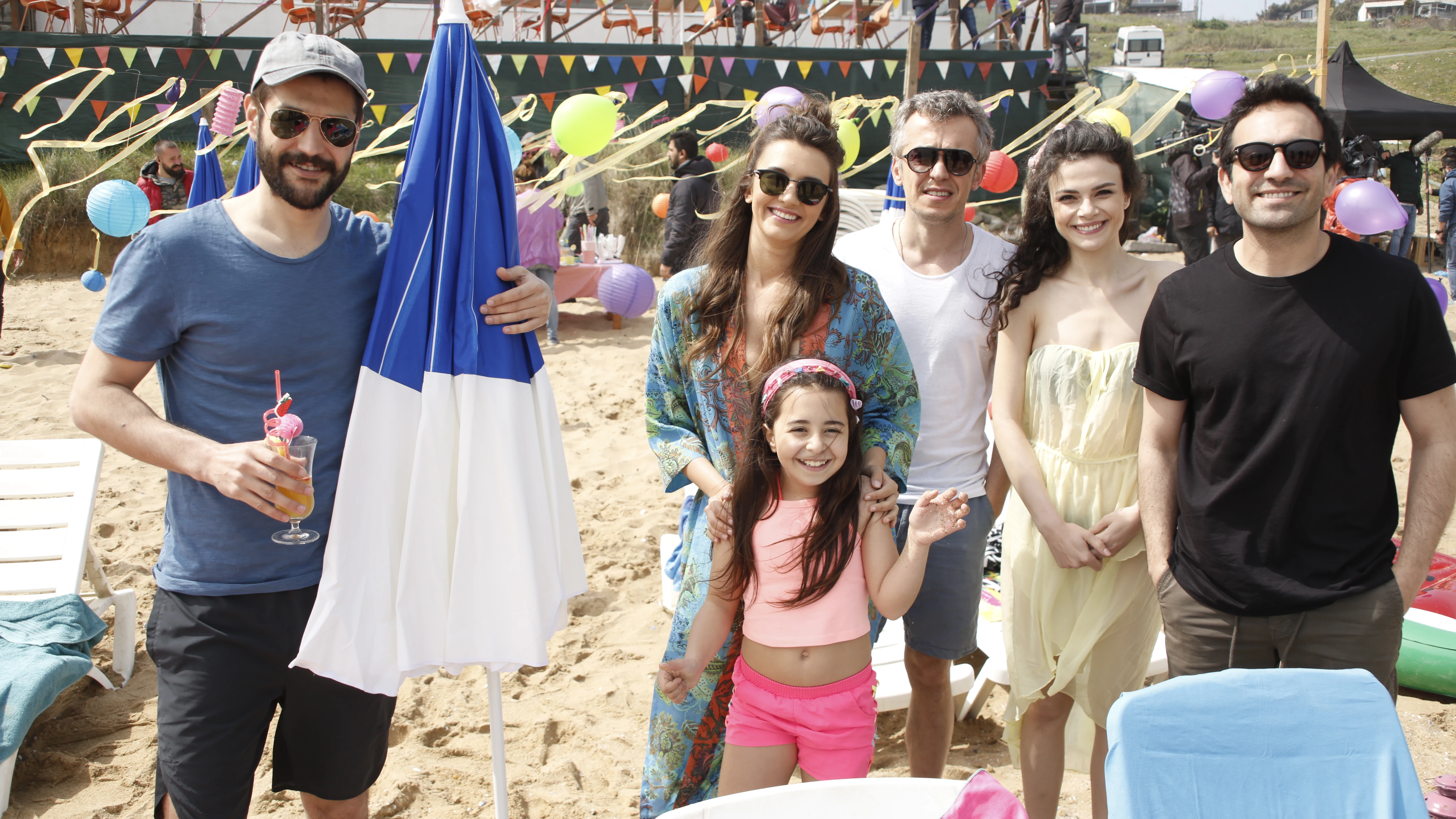 Los actores de 'Mi hija' en el rodaje de la serie