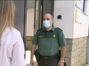 El guardia civil que salvó a un bebé El guardia civil que salvó a un bebé