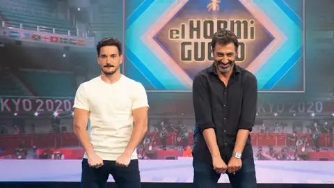 Damián Quintero, medallista olímpico, acude a 'El Hormiguero 3.0' para defender a los karatekas de la crítica de Juan del Val Damián Quintero, medallista olímpico, acude a 'El Hormiguero 3.0' para defender a los karatekas de la crítica de Juan del Val