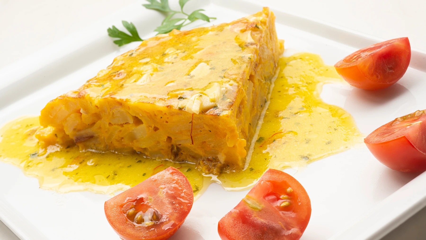 Receta de tortilla de patatas en salsa, de Karlos Arguiñano Receta de tortilla de patatas en salsa, de Karlos Arguiñano