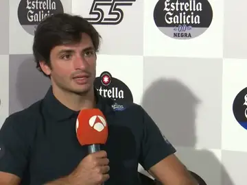 Carlos Sainz, a los afectados por la erupción del volcán en La Palma: "Vamos a ayudarles" Carlos Sainz, a los afectados por la erupción del volcán en La Palma: "Vamos a ayudarles"