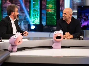 Los anuncios japoneses más absurdos con superestrellas de Hollywood: ¿Descubrirá Luis Tosar qué intentan vender? Los anuncios japoneses más absurdos con superestrellas de Hollywood: ¿Descubrirá Luis Tosar qué intentan vender?