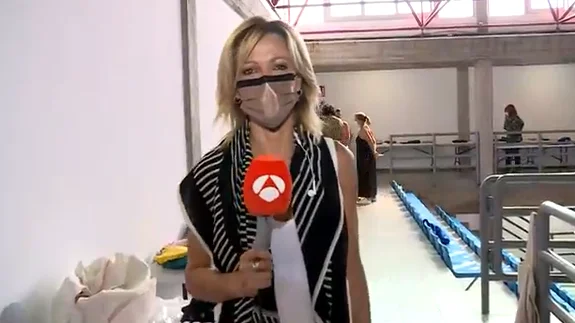 Susanna Griso se asoma al informativo de Sandra Golpe para informar de los afectados por el volc&aacute;n de La Palma