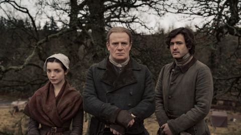Malva, Thomas y Allan Chirstie en 'Outlander'