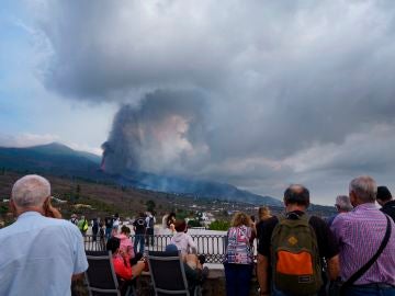 El Congreso y Senado aprueban una declaración institucional en apoyo a los evacuados y funcionarios que trabajan en La Palma 