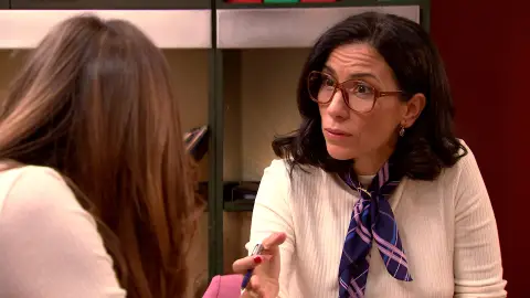 Manolita reúne a Coral para frenarle los pies: “Creo que me debes una disculpa” Manolita reúne a Coral para frenarle los pies: “Creo que me debes una disculpa”