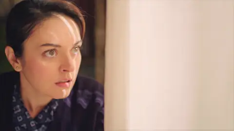 Safiye, angustiada al descubrir a Han en el piso de Naci: “Seguro que me pide explicaciones” Safiye, angustiada al descubrir a Han en el piso de Naci: “Seguro que me pide explicaciones”