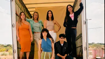 ‘Cardo’ se presenta en el Festival de San Sebastián de la mano de sus protagonistas ‘Cardo’ se presenta en el Festival de San Sebastián de la mano de sus protagonistas