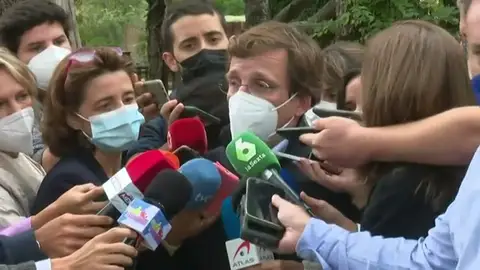 Almeida considera que "no es prudente" el anuncio de Villacís: "Madrid merece unos Juegos, pero es una decisión que no está tomada" Almeida considera que "no es prudente" el anuncio de Villacís: "Madrid merece unos Juegos, pero es una decisión que no está tomada"