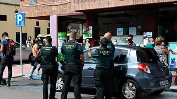 Prisión sin fianza para la doctora Noelia de Mingo tras apuñalar a dos mujeres en El Molar Prisión sin fianza para la doctora Noelia de Mingo tras apuñalar a dos mujeres en El Molar