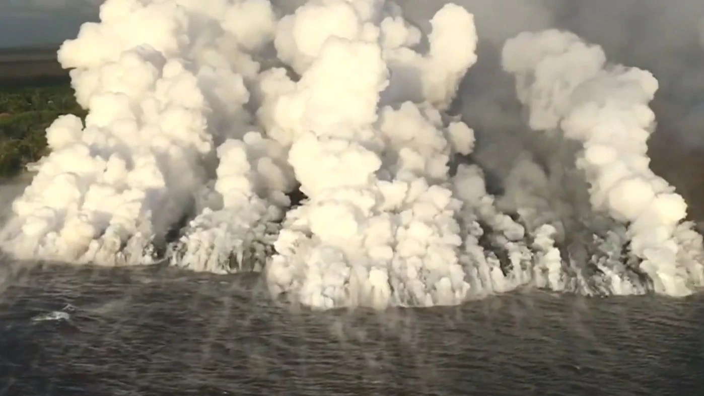 El volc&aacute;n Kilauea, un precedente para saber qu&eacute; ocurrir&aacute; cuando la lava de Cumbre Vieja llegue al mar
