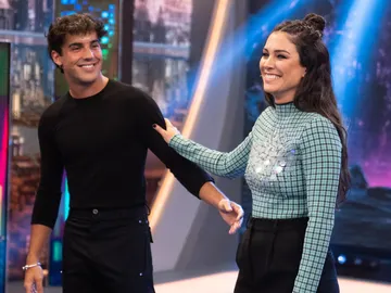 Disfruta de la entrevista completa a Blanca Suárez y Óscar Casas en 'El Hormiguero 3.0' Disfruta de la entrevista completa a Blanca Suárez y Óscar Casas en 'El Hormiguero 3.0'