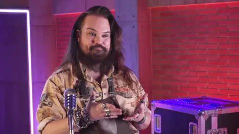 Descubre a Joseán Moreno, el barbero de 'Veo cómo cantas': entre 'El médico' y Sherlock Holmes Descubre a Joseán Moreno, el barbero de 'Veo cómo cantas': entre 'El médico' y Sherlock Holmes