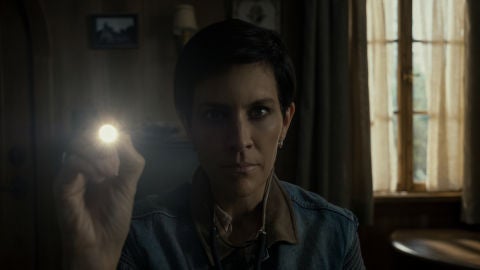 Annabeth Gigsh en 'Misa de medianoche'