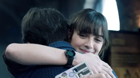 El abrazo de Ika a Paula El abrazo de Ika a Paula