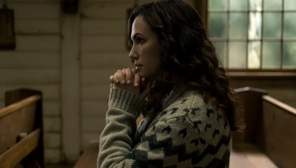 Kate Siegel en 'Misa de medianoche' Kate Siegel en 'Misa de medianoche'