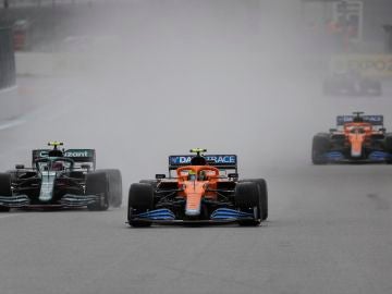 Pole de Norris en el GP de Sochi con Sainz 2º, Hamilton 4º y Alonso 6º
