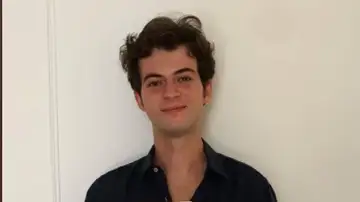 Las criticadas palabras de Santiago Isla, hijo del presidente de Inditex: "La tolerancia a la frustración del los jóvenes es muy pequeña" Las criticadas palabras de Santiago Isla, hijo del presidente de Inditex: "La tolerancia a la frustración del los jóvenes es muy pequeña"