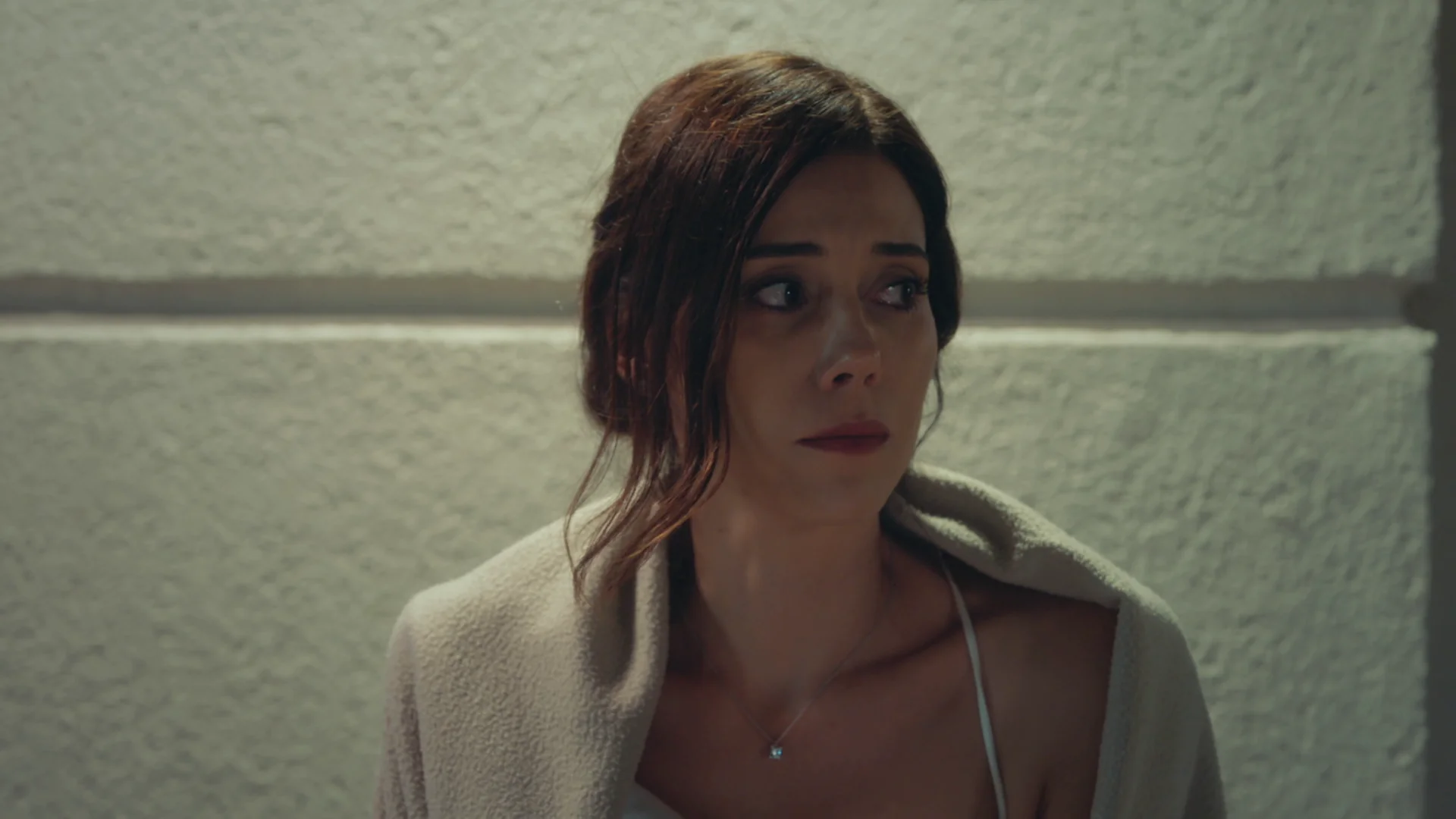La primera reacción de Asya: "Tengo miedo"