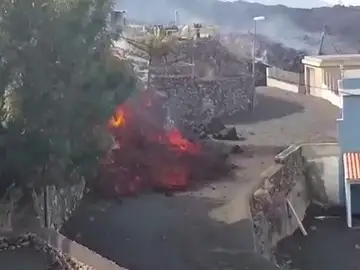 Más de un millar de casas afectadas por el volcán de La Palma Más de un millar de casas afectadas por el volcán de La Palma