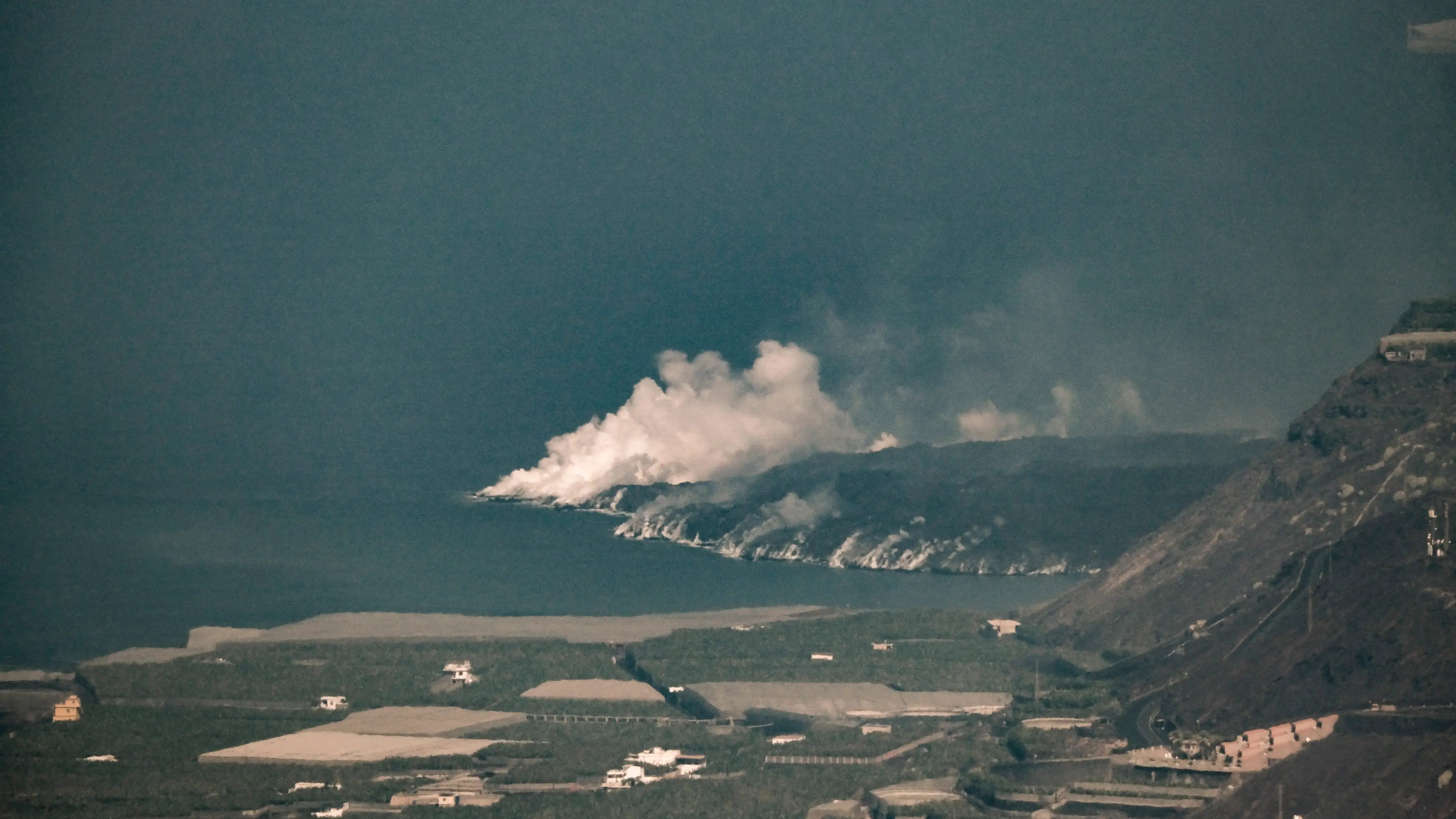 Un 'punto caliente' bajo Canarias alimenta el volc&aacute;n de La Palma y crear&aacute; nuevas islas