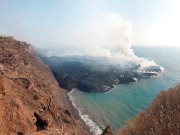 Confinan varios barrios en La Palma por el empeoramiento de la calidad del aire