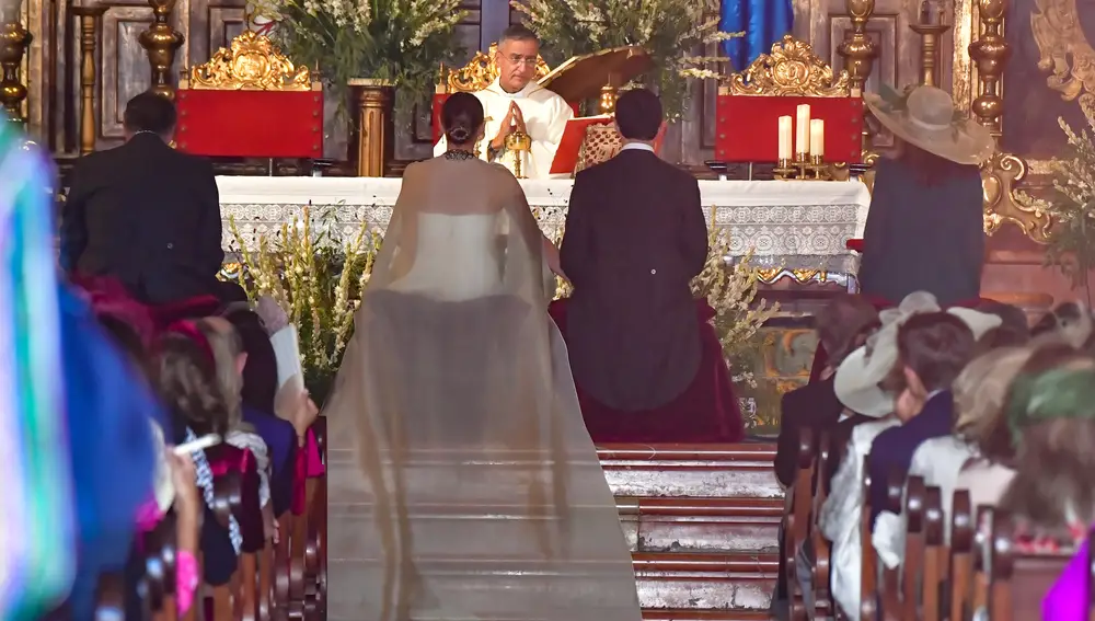 Claudia Osborne y José Entrecanales en su boda