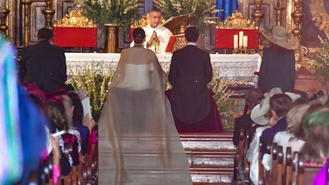 Claudia Osborne y José Entrecanales en su boda