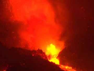 Nueva colada del volcán de La Palma