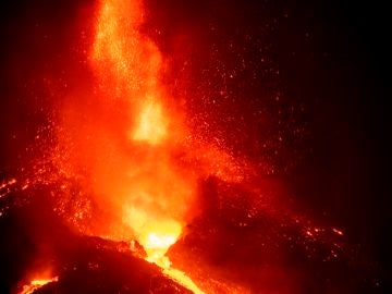 Caída de una parte del cono del volcán de Cumbre Vieja