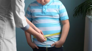Ni&ntilde;o con sobrepeso